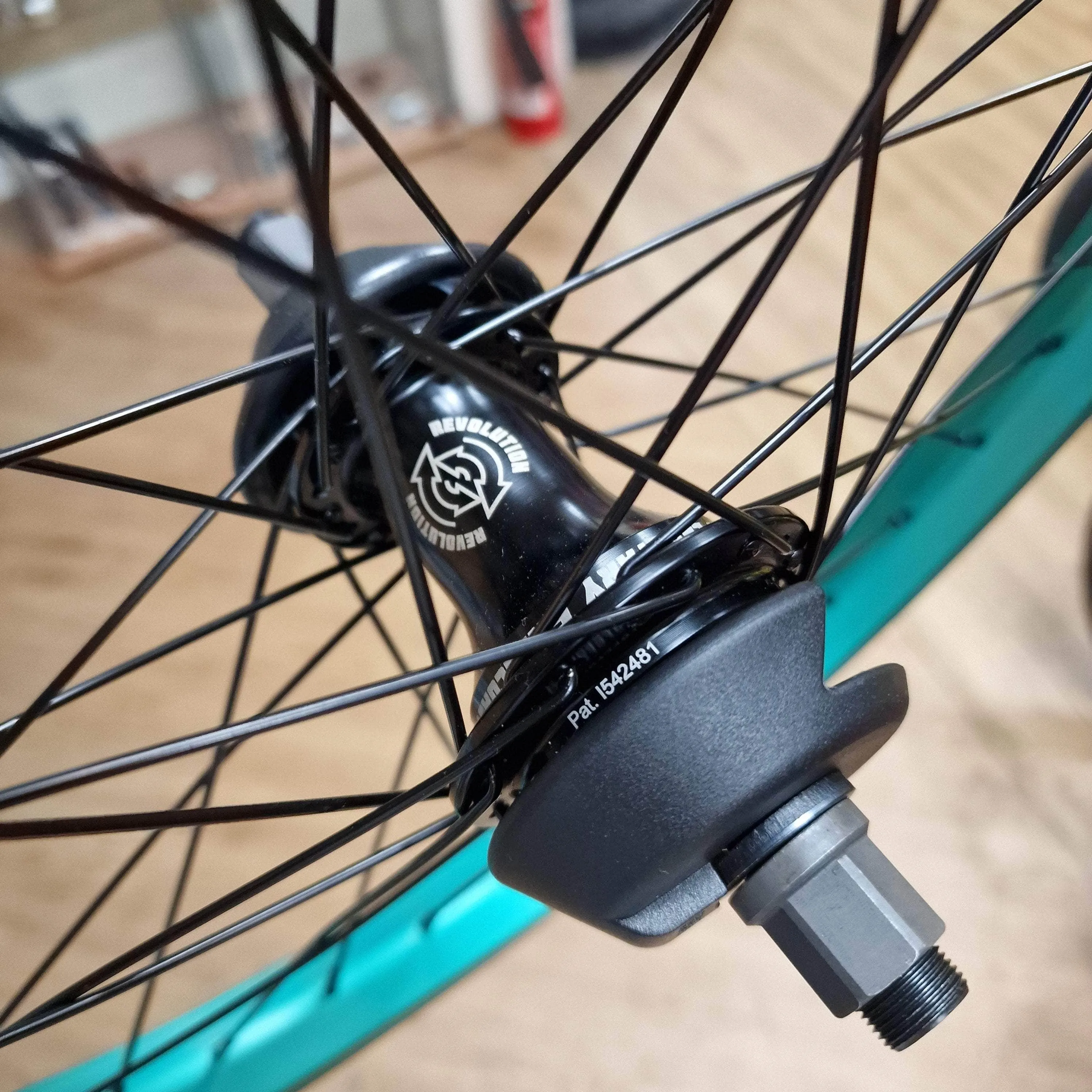 BSD Revolution x XLT Rear Freecoaster Wheel
