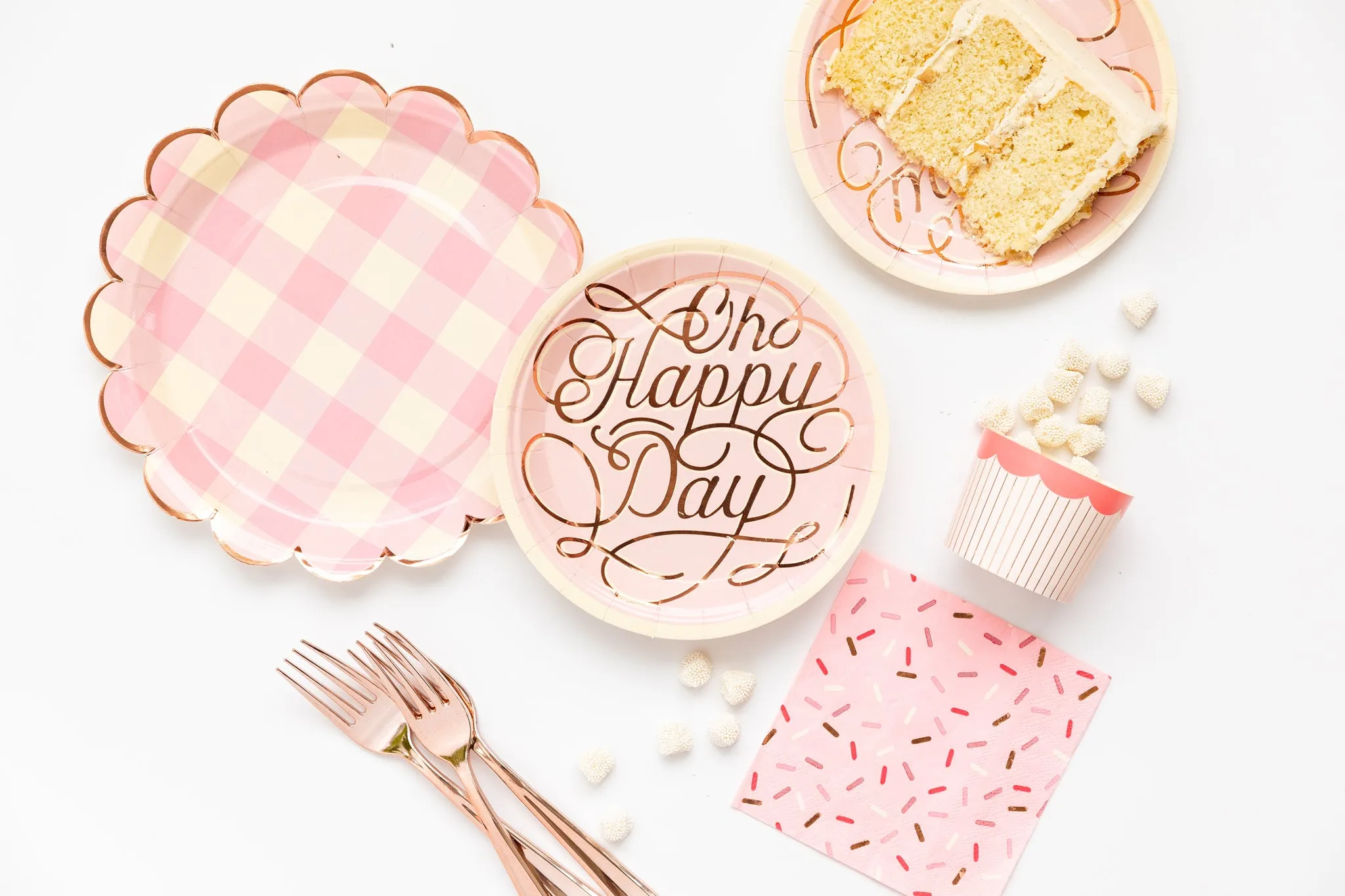 CBC740 - Cake By Courtney Pink Buffalo Scalloped 9" Plates