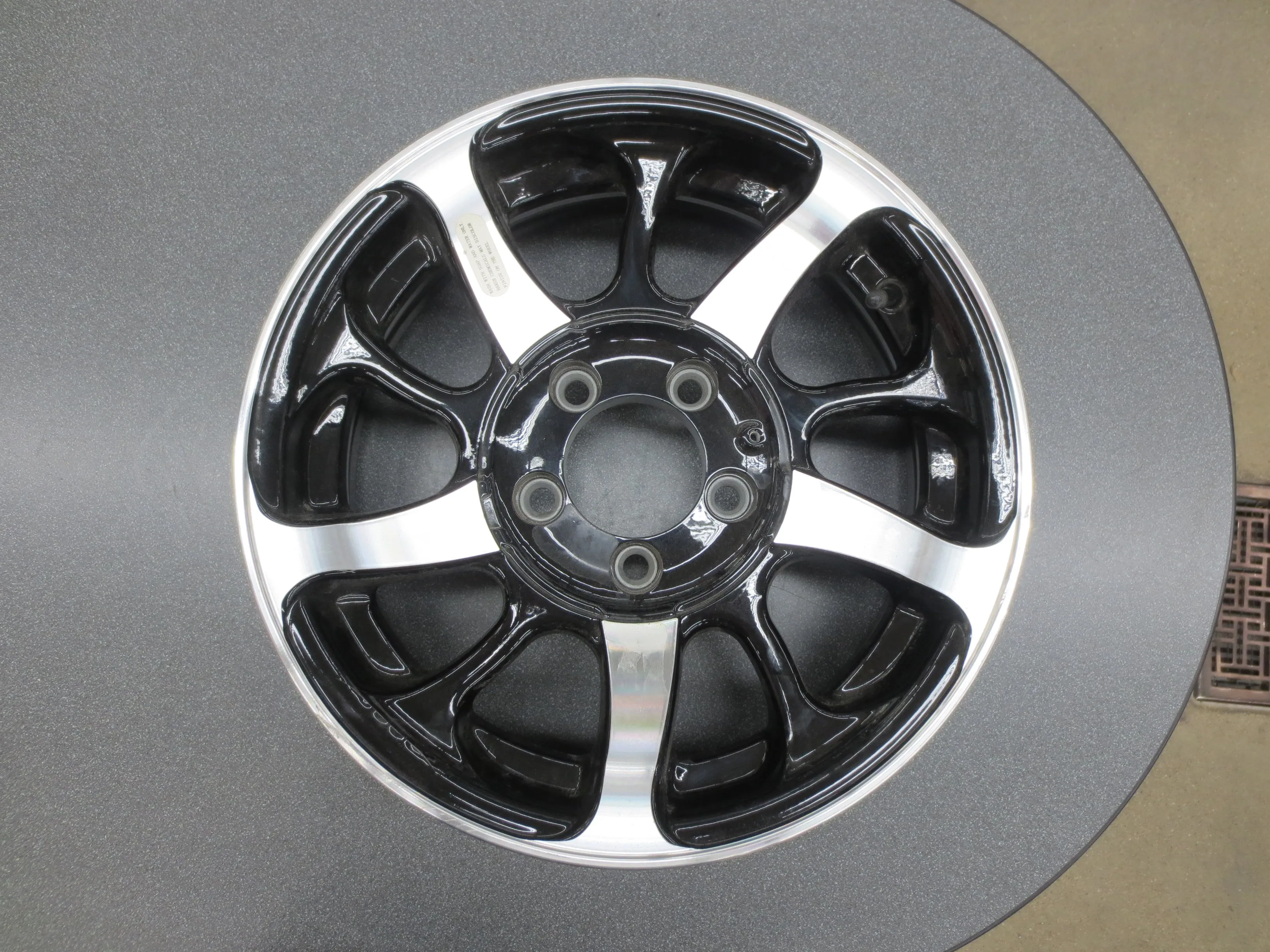 Damaged Hi-Spec S-08 Aluminum Rim 15"x5" Trailer Wheel 5 Lug 4.5 Blk Slv Lot 65B
