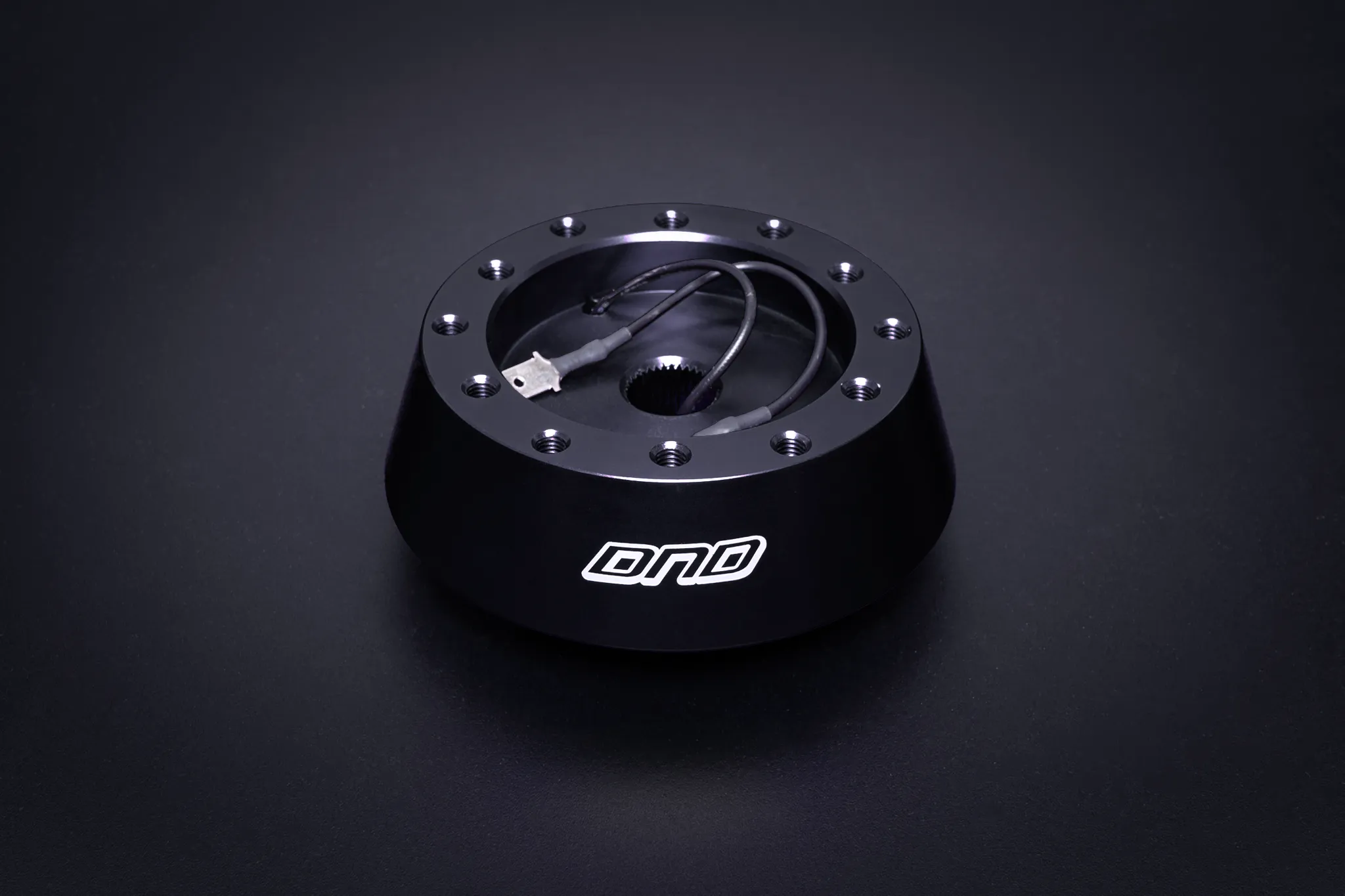 DND Low Profile Hub Kit Mitsubishi Lancer (1988-2004) - Various Color