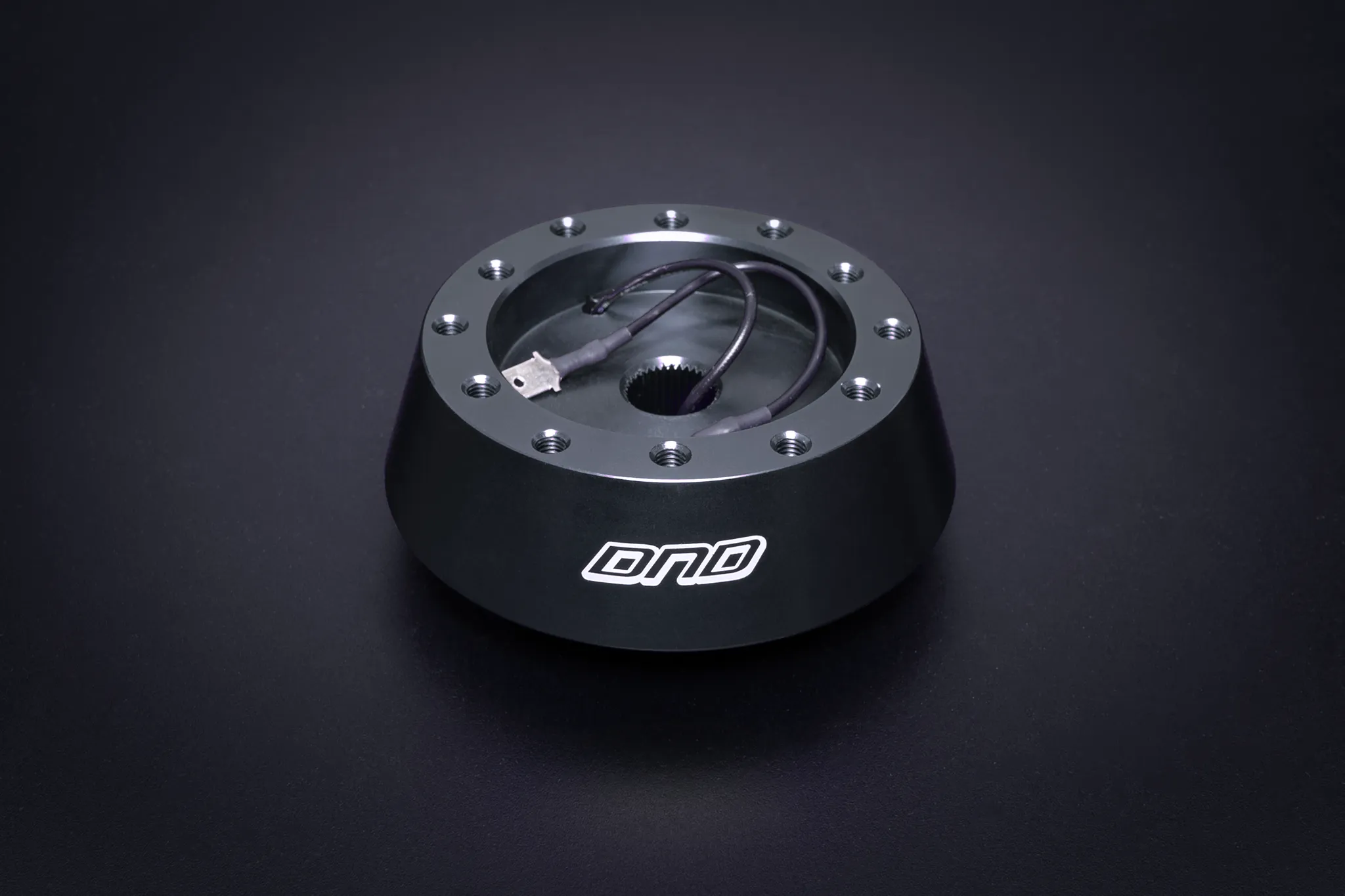 DND Low Profile Hub Kit Mitsubishi Lancer (1988-2004) - Various Color