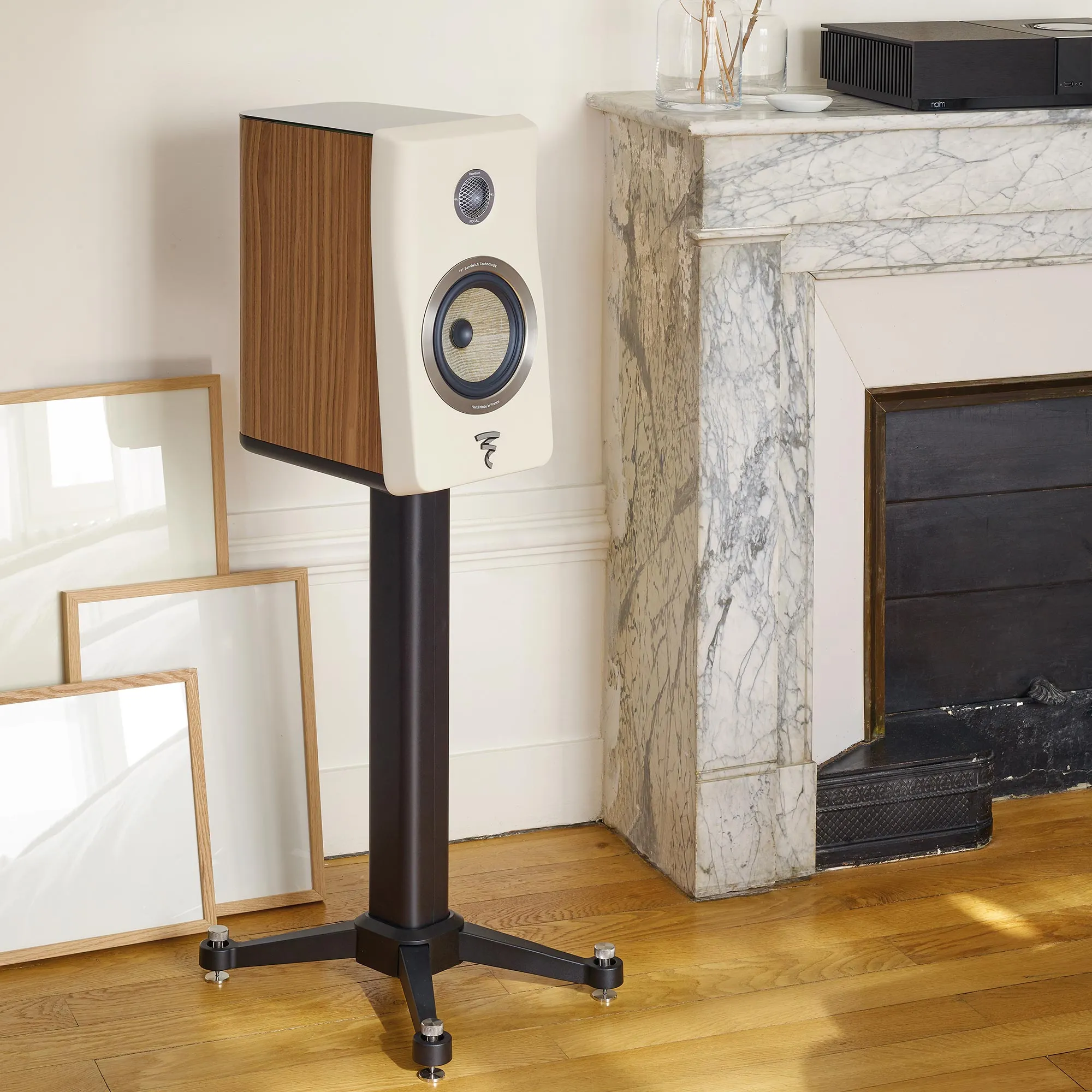 Focal Kanta N°1 Standmount Speakers Pair - with stands