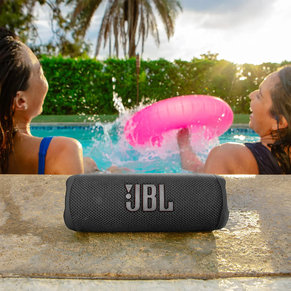 JBL Flip 6 Portable Waterproof Bluetooth Speaker (Black)