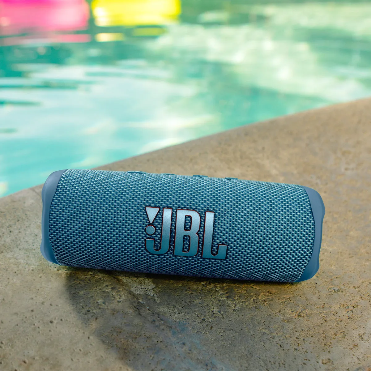 JBL Flip 6 Portable Waterproof Bluetooth Speaker (Blue)