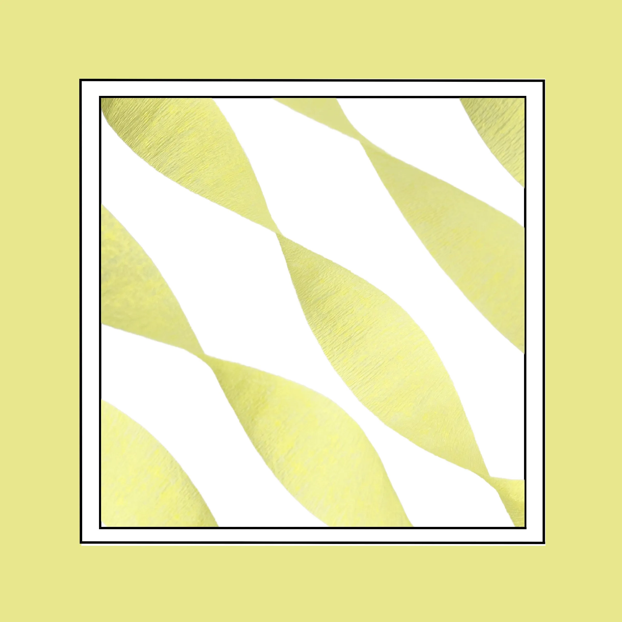 Light Yellow Crepe Paper Streamers 5 Rolls