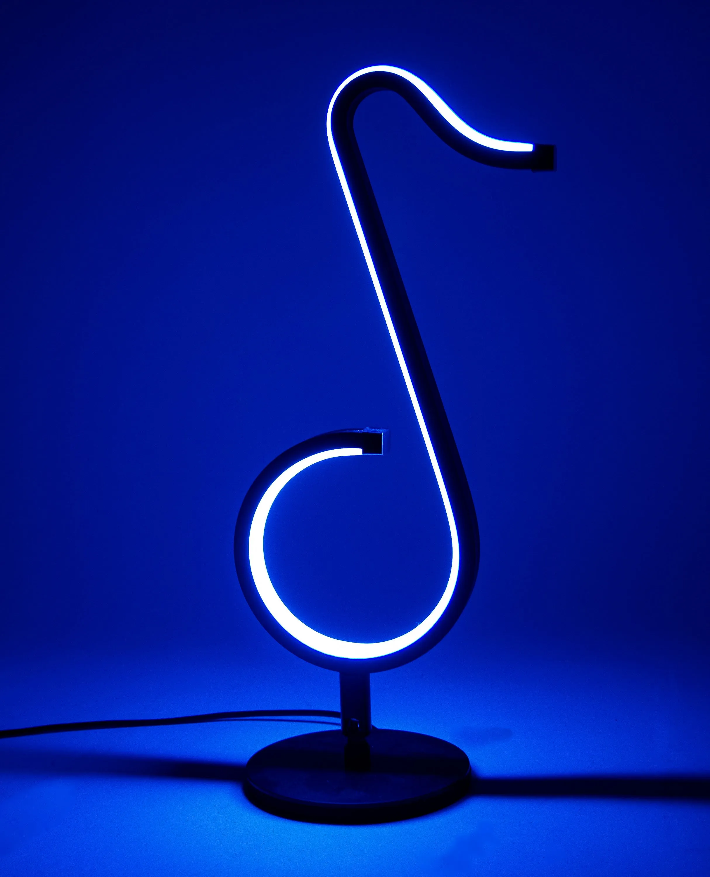 LOOKS LIKE LIGHT