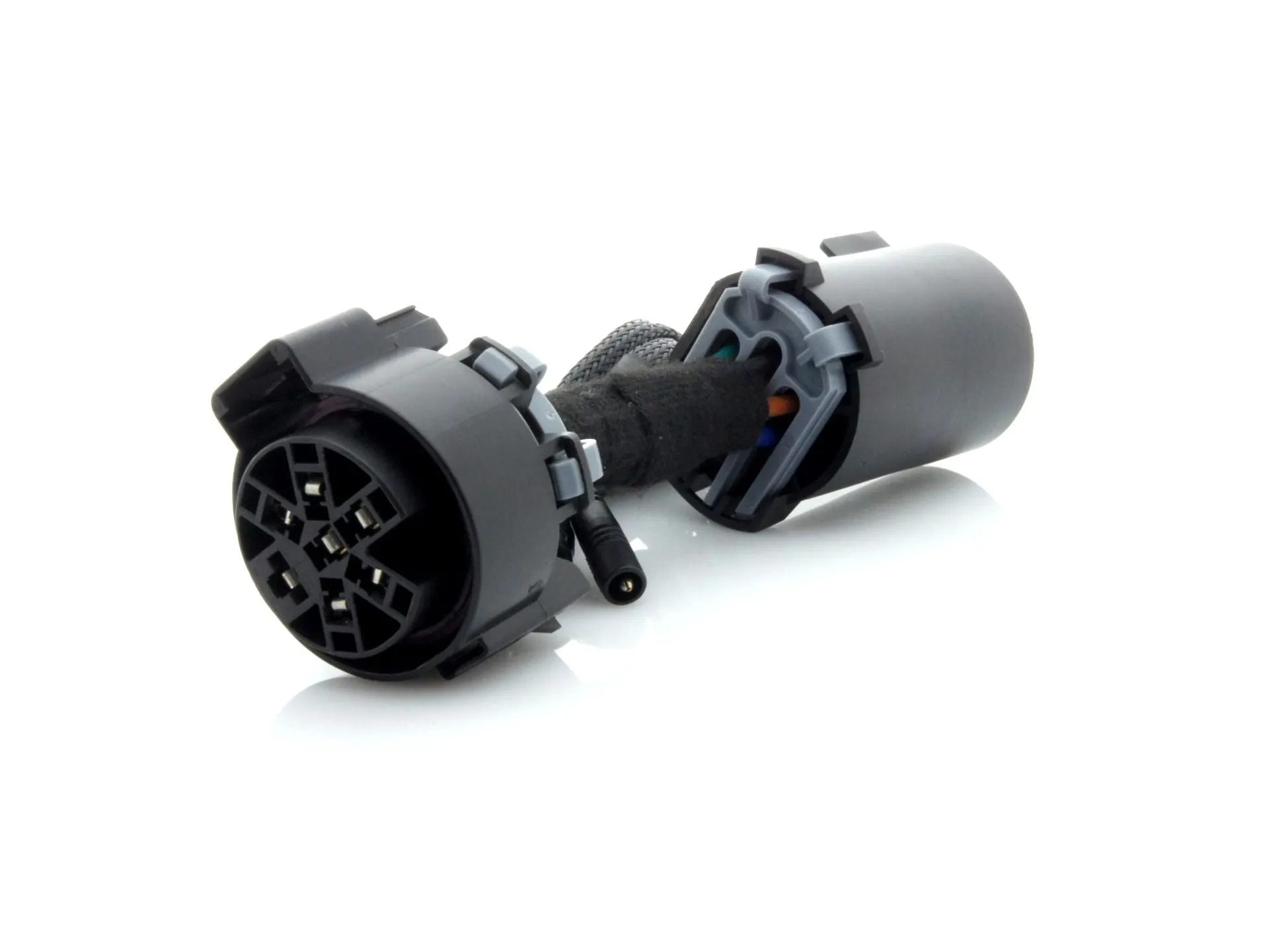 LP SERIES 7-Pin Trailer Plug-N-Play Harness