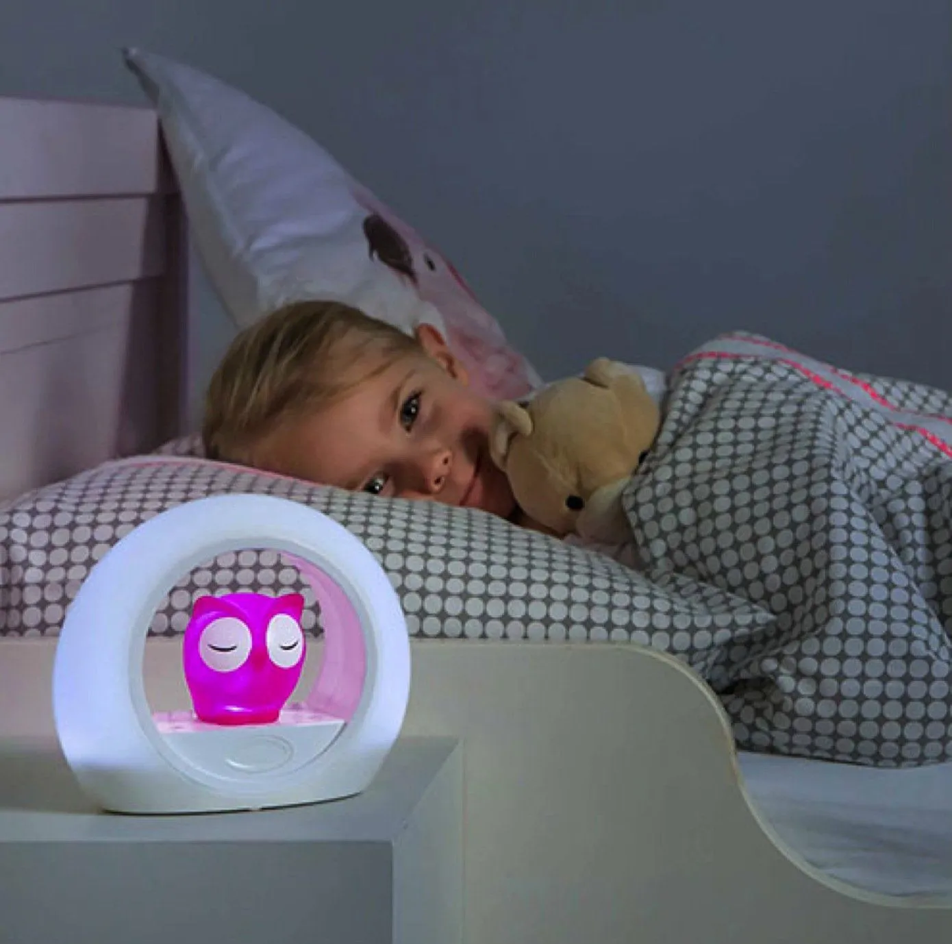 Nightlight with voice activation - Lou the Owl
