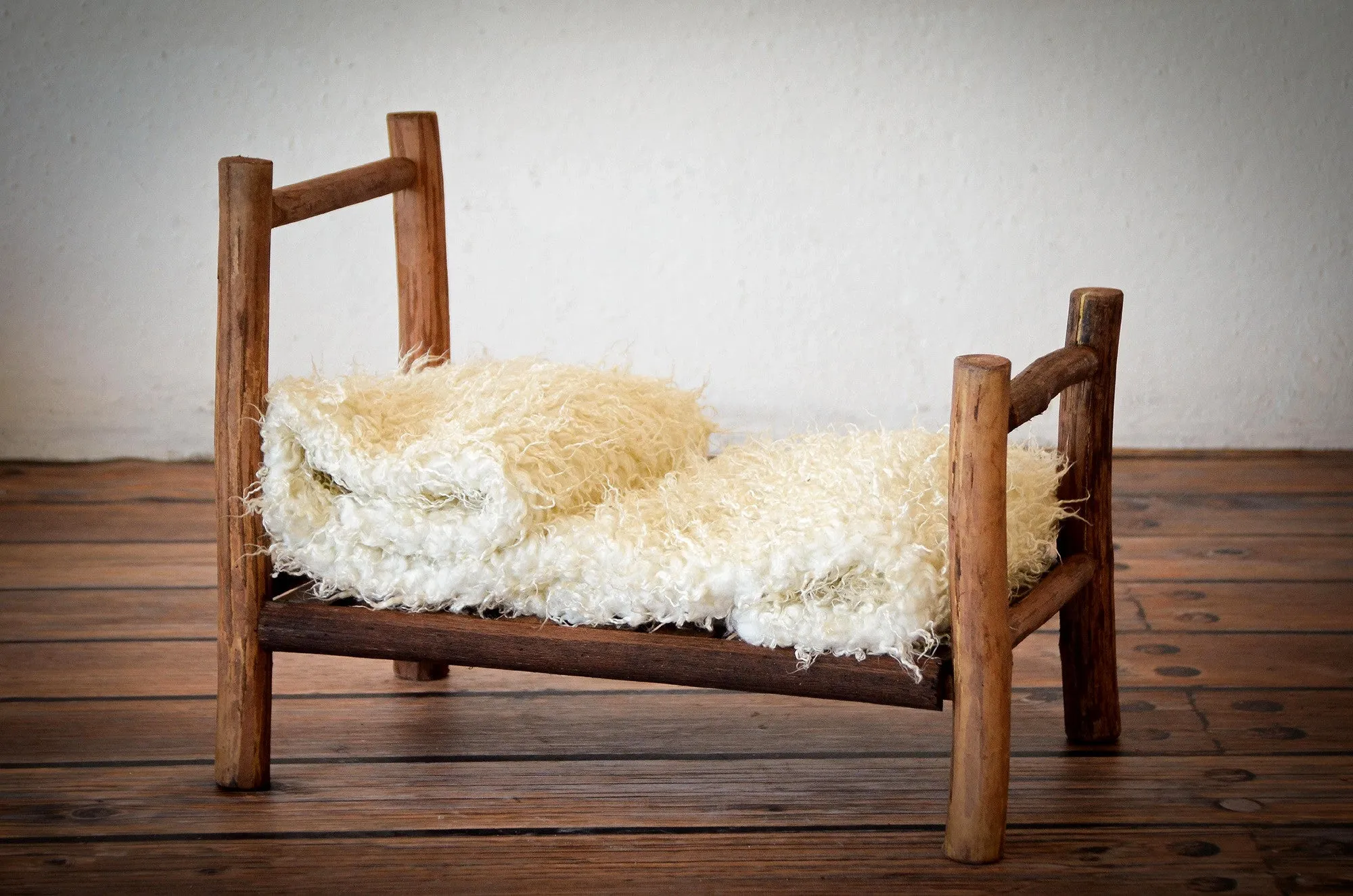 Rustic Bed - Plain Headboard
